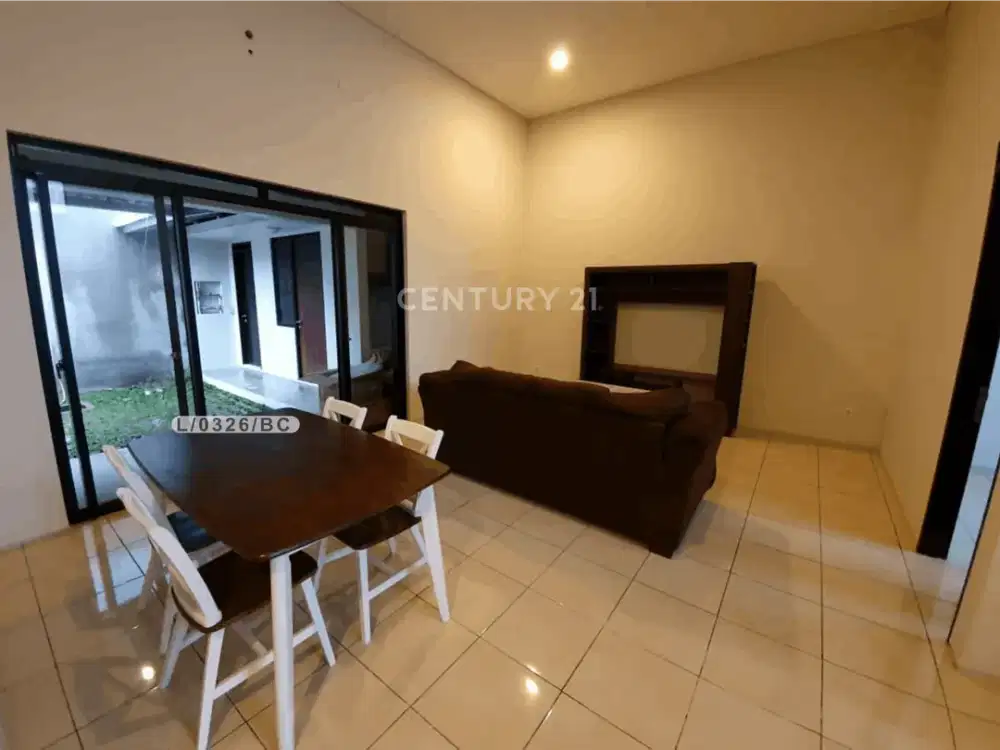 Rumah Semi Furnished Siap Huni Di Kota Baru Parahyangan Bandung