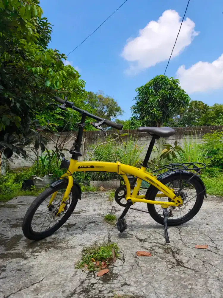Sepeda Lipat Exotic 20 inch 2026AR
