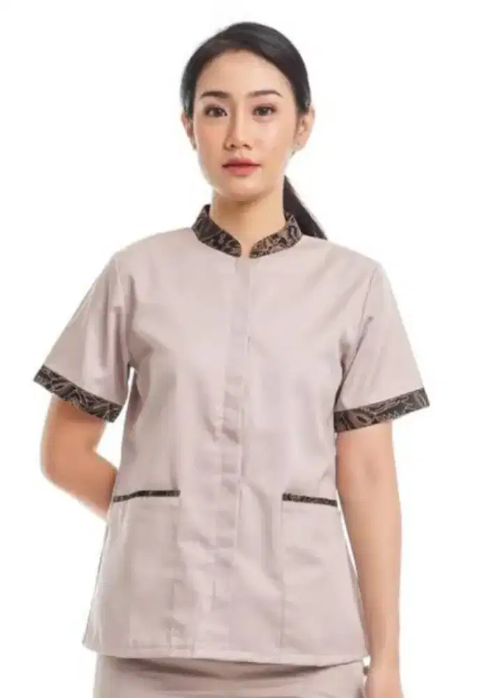 MoMong anak dan bantu art