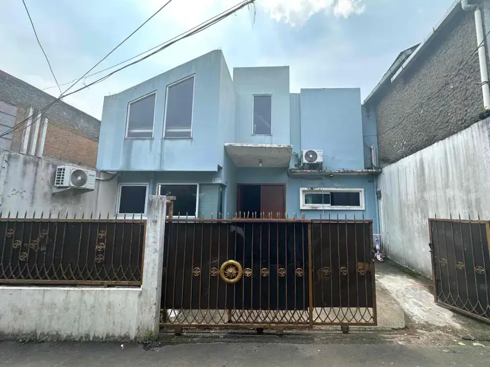 Dijual rumah asri design modern dkt Mrt di cirendeu