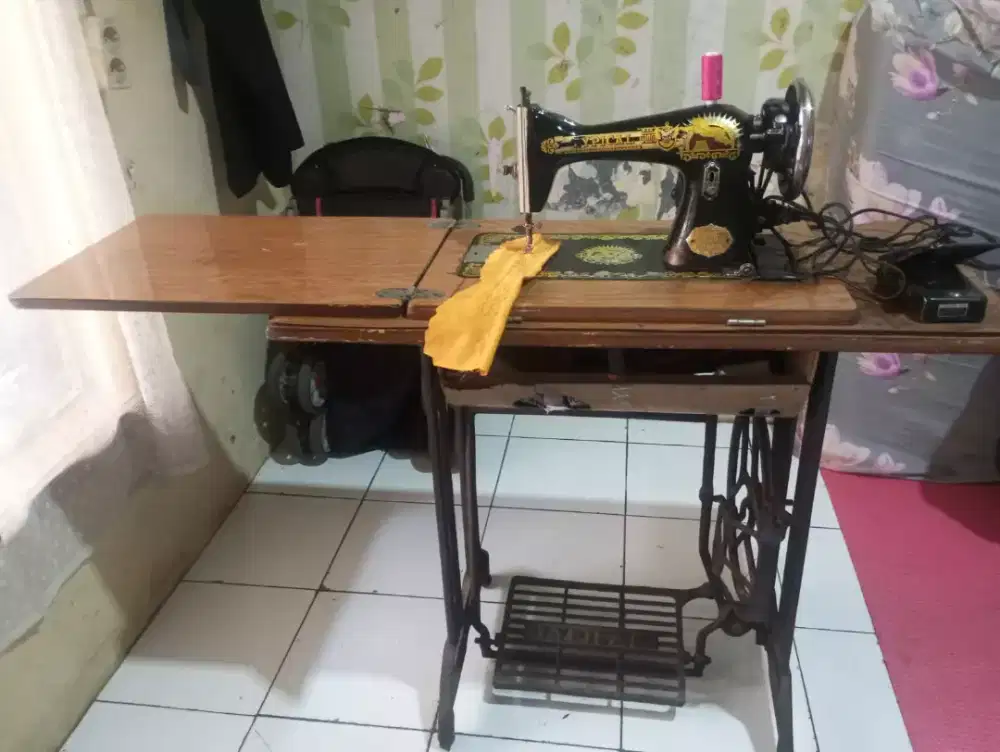 Mesin jahit fullset dinamo