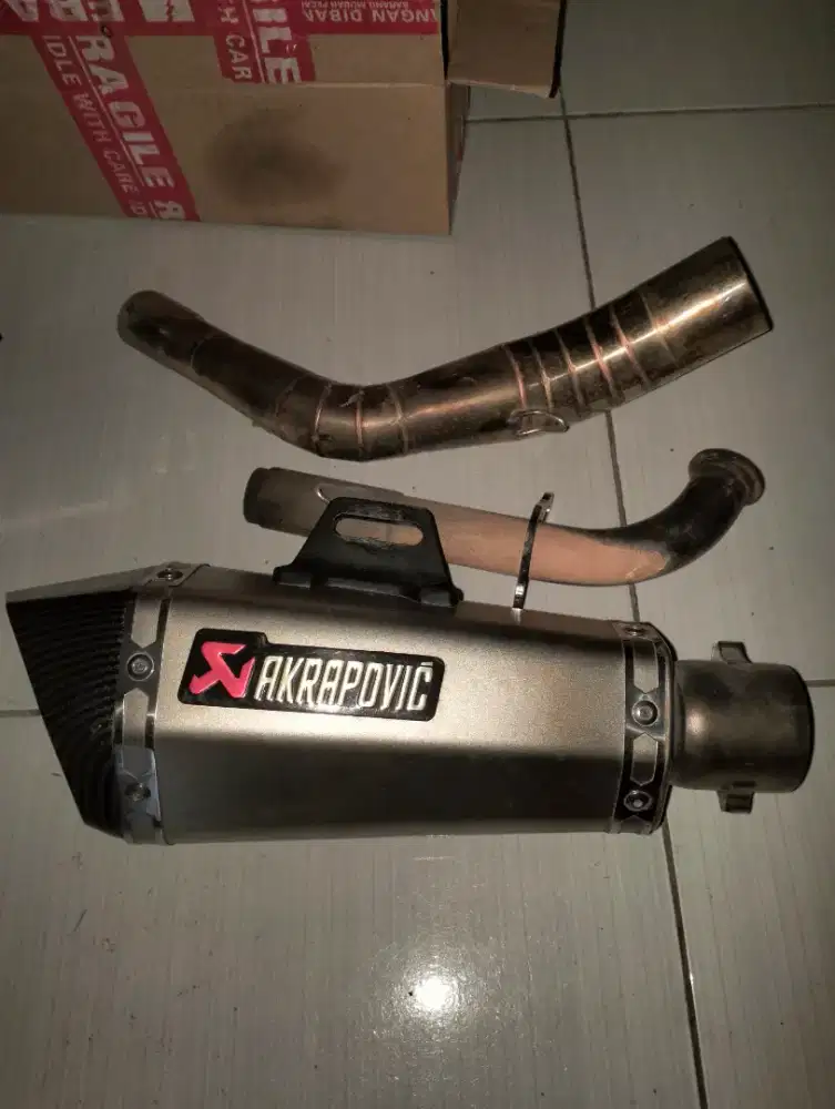 Knalpot akrapovic thailand