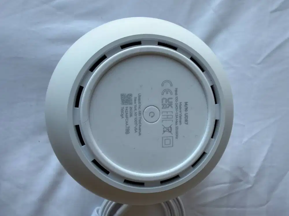 Ubiquiti UniFi Dream Router 7 - WiFi 7