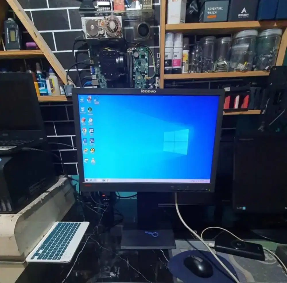 Monitor Lenovo 19.5 Grade A 1440x900