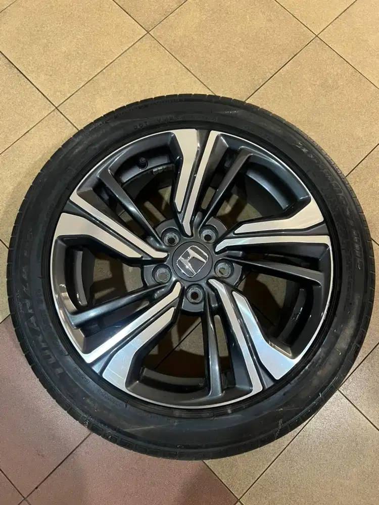 Velg + Ban Original Honda Civic Turbo R17 OEM 5x114.3 Mulus
