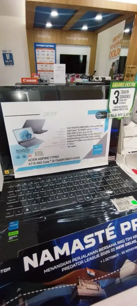 acer Notebook 15 8-512 ssd black