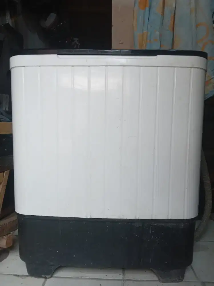 Mesin Cuci DENPOO second