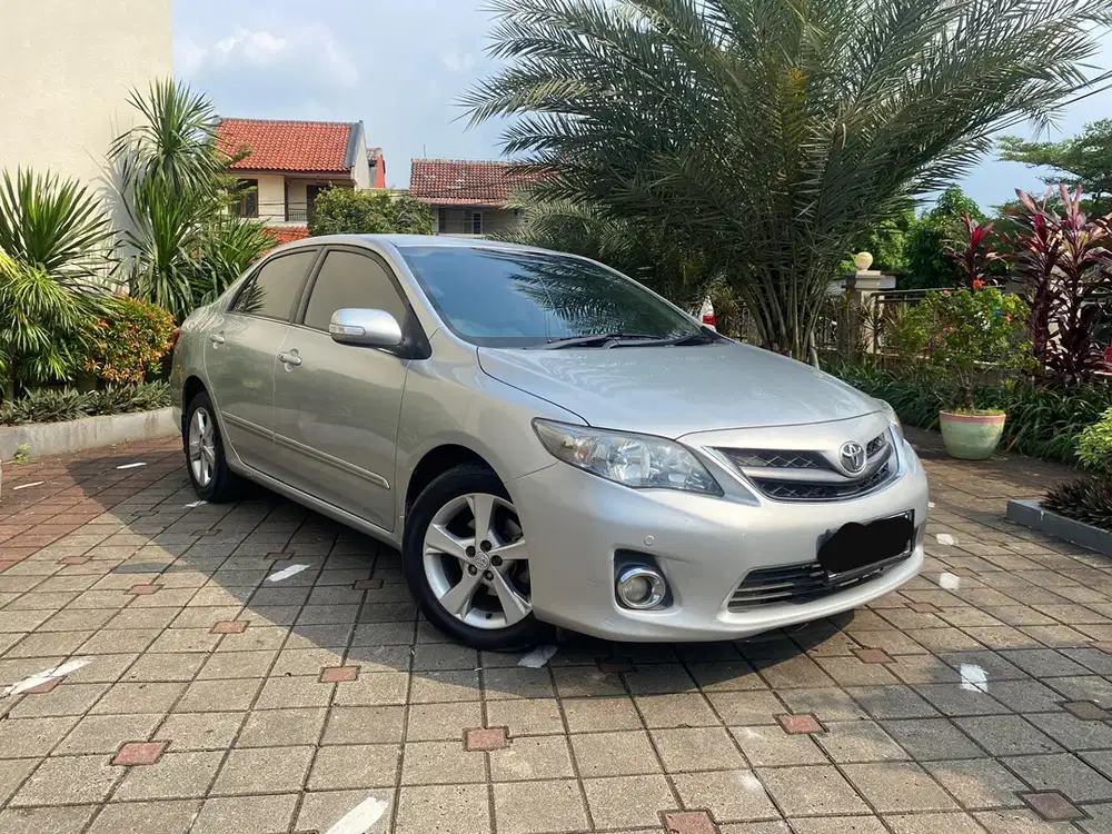 Toyota Corolla Altis 2011 Bensin