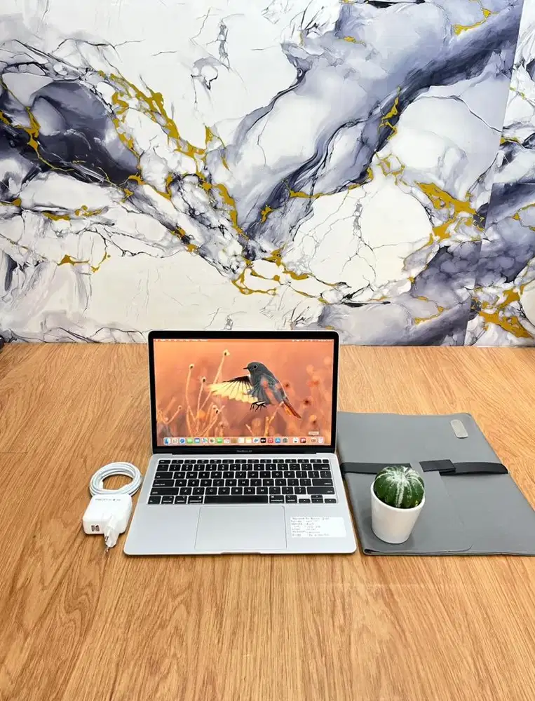 Macbook Air Retina 13-inch 2020