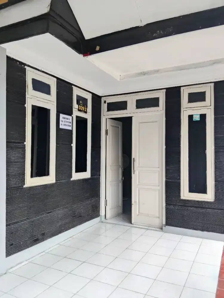 Dikontrakan rumah baru renov