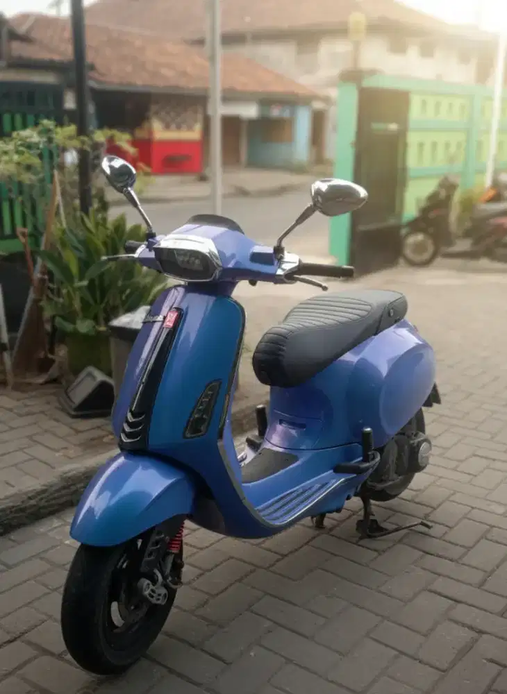 Vespa Sprint 150 Low KM 10rb - Pajak Panjang 2027 - S Look