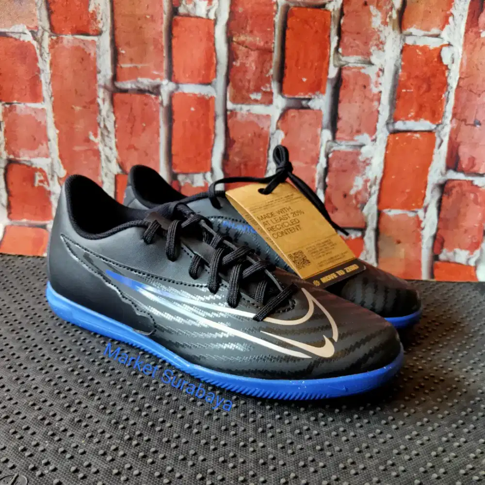 Sepatu nike futsal  in original