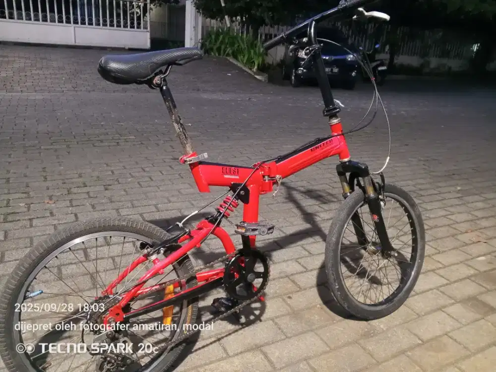 Sepeda lipat, united quest, 20 inch