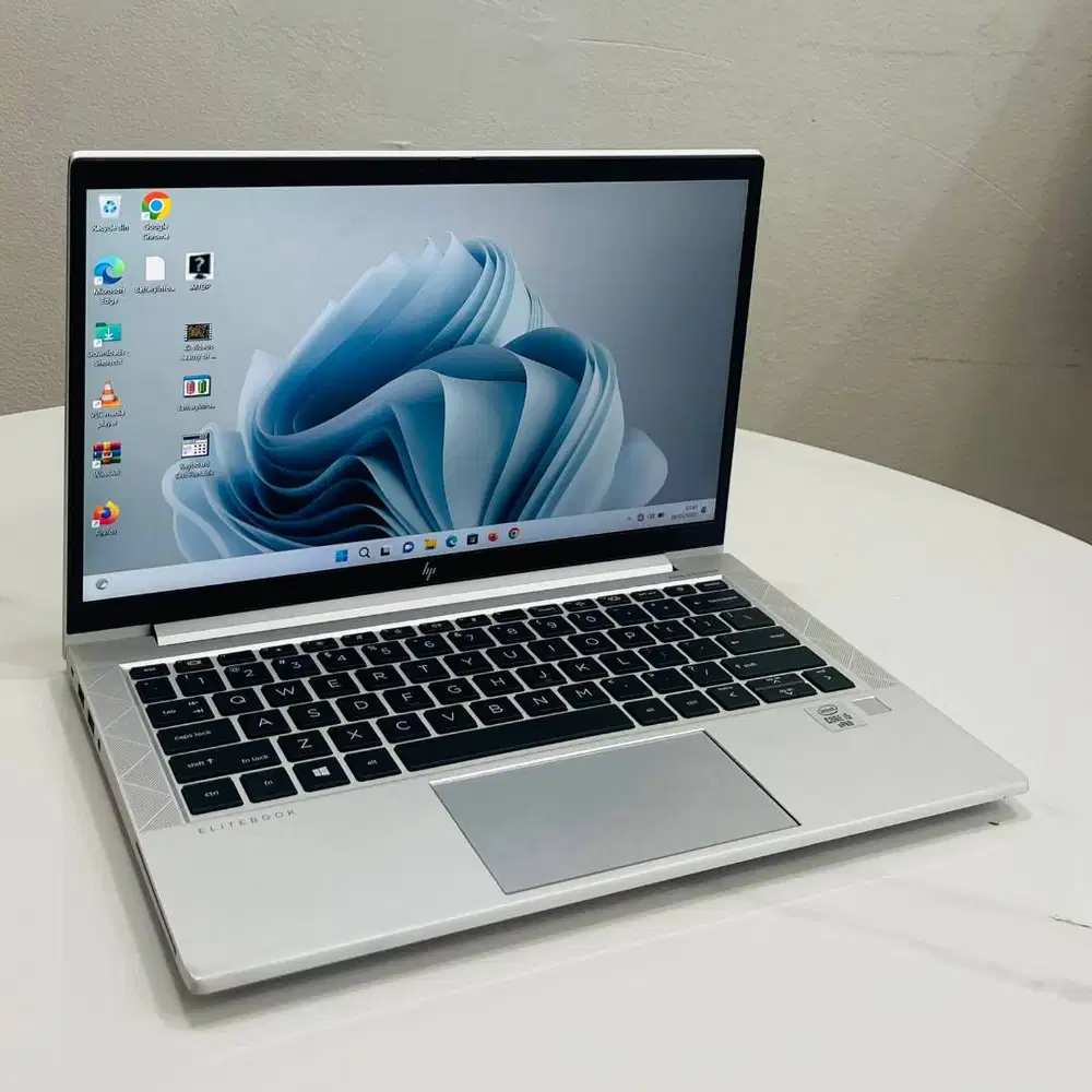 Laptop HP ELITEBOOK 830 G7 Core i5 Gen10 RAM 16GB 13.3inch N-EC