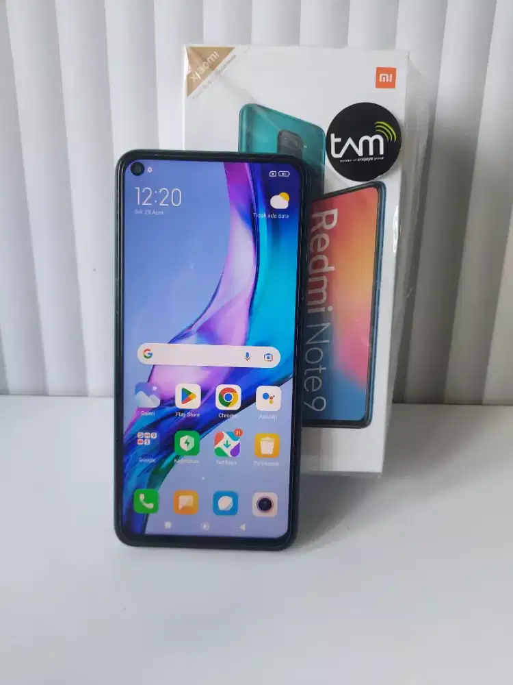 Redmi Note 9 
RAM 4+1/64