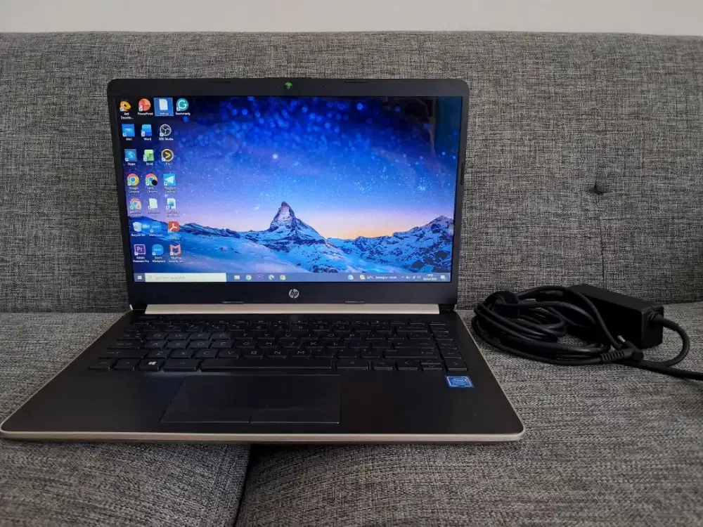 Laptop HP 14s Normal Siap Pakai | Mulus + Charger Ori | Nego Tipis