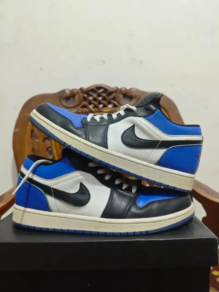 Nike air jordan blue toe