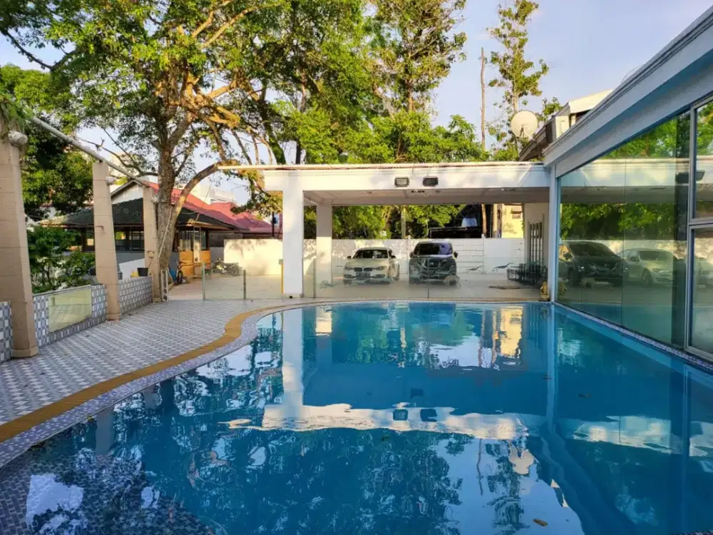 Villa di Jl Candi Borobudur ( Dekat Kejaksaan )