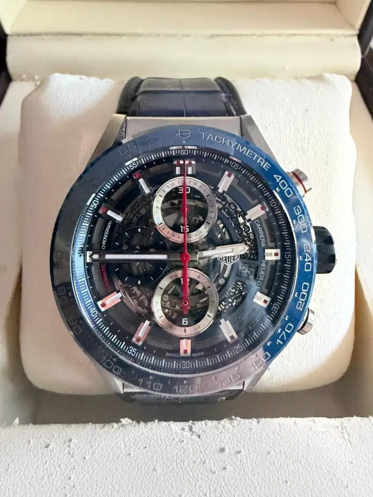 Tag heuer carrera 01