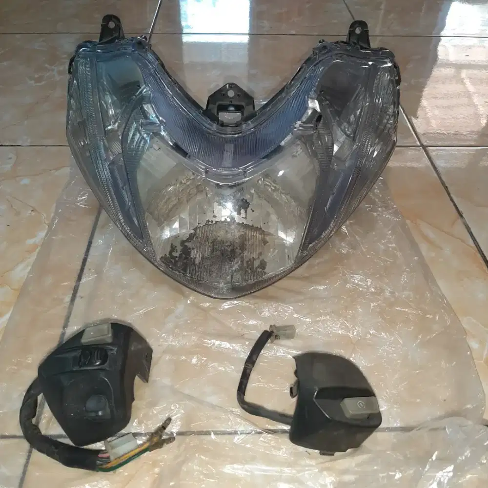 Head lamp bekas Mio M3 2015 + saklar kiri kanan