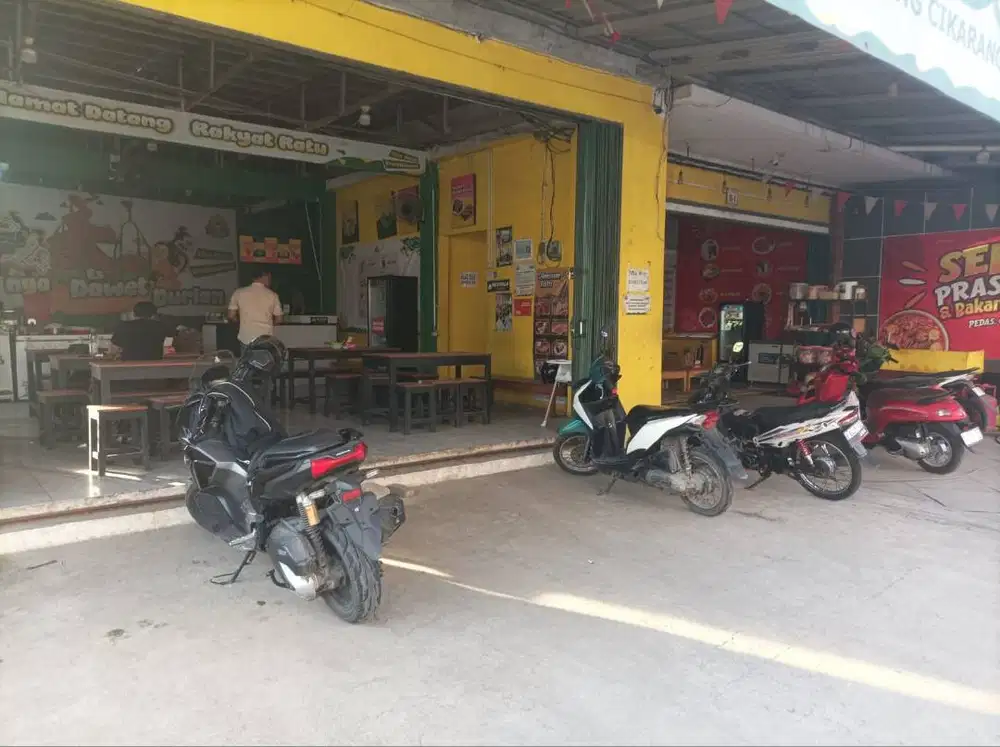 DIJUAL RUKO GANDENG 200 m2 HOOK STRATEGIS - Dekat Sport City Jababeka