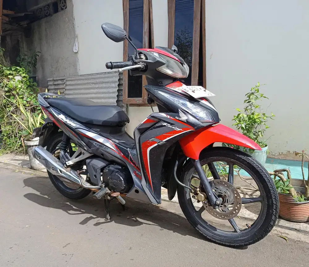 Honda blade 2014 lengkap mesin halus