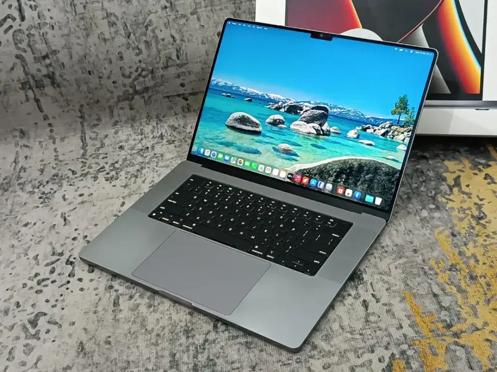 MacBook Pro 16 M1 PRO 2021 16GB 512GB Gray Fulset iBox Like New CC 41