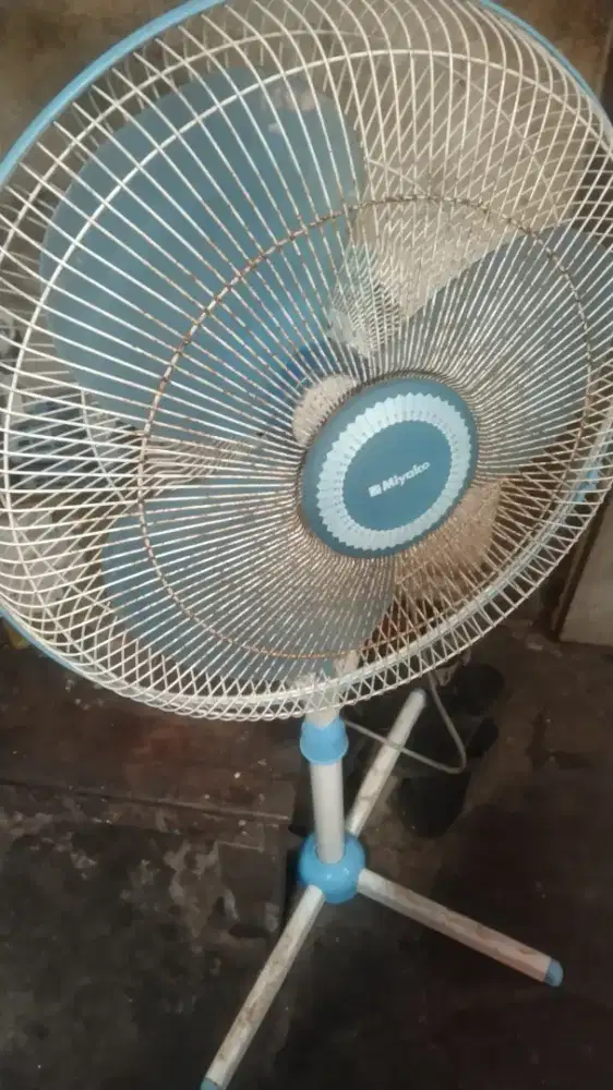 Kipas angin berdiri Miyako