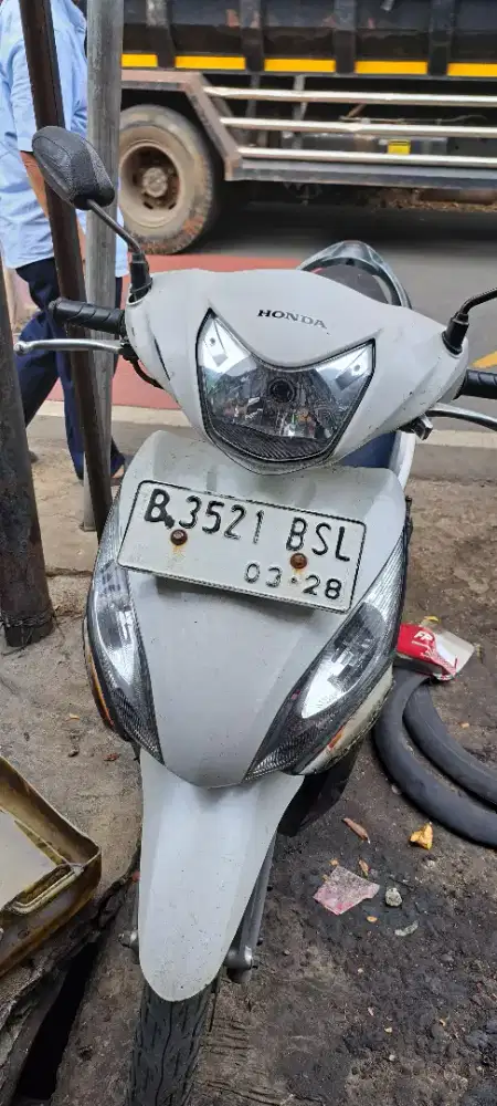 Di jual motor spacy tahun 2013