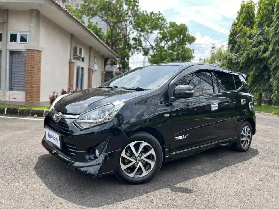 TOYOTA AGYA GR SPORT 1.2 MATIC 2022