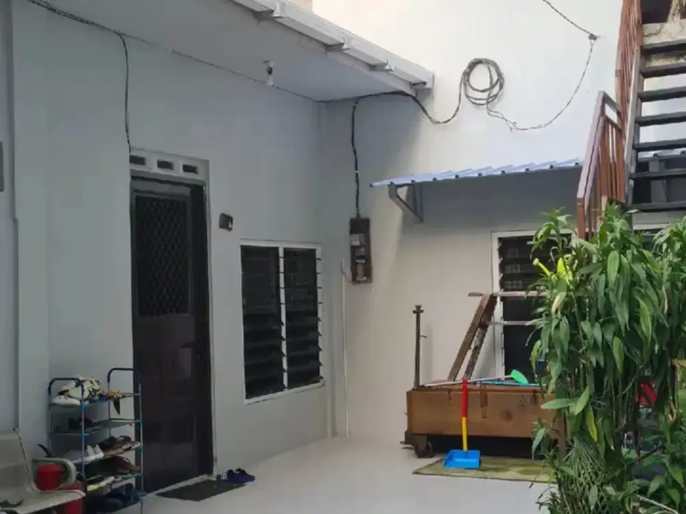 Dijual  Rumah di Jl Kramat Kwitang Jakarta Pusat