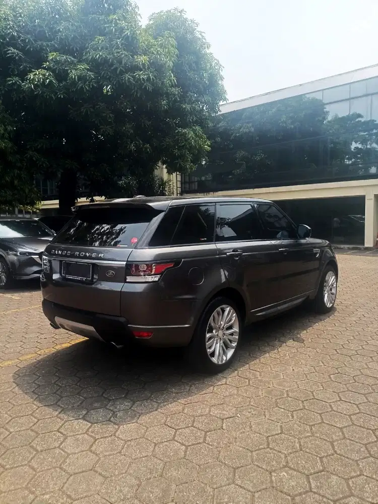 Land Rover Range Rover Sport 2014 Bensin