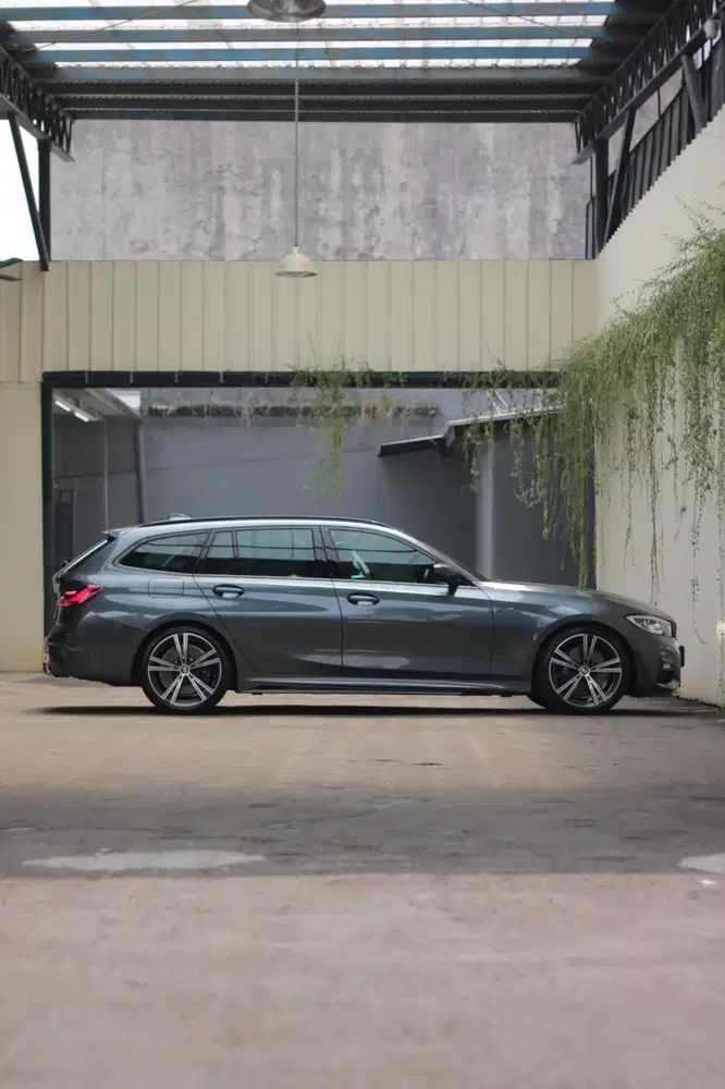 [ LOW KILOMETER ] BMW 320i TOURING Msport G21 2020