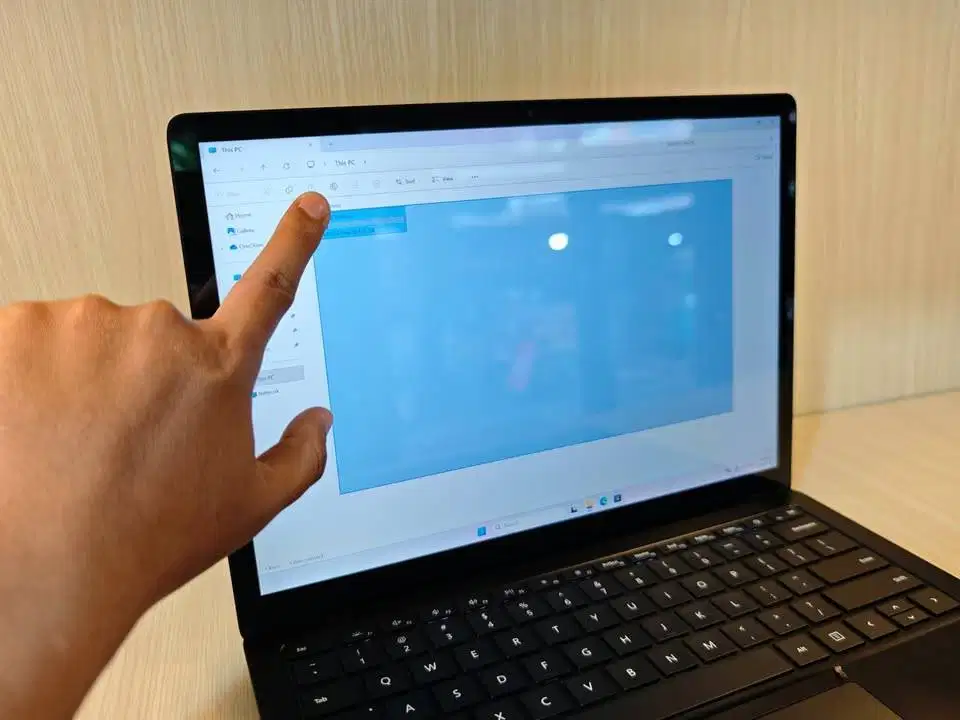 Microsoft Surface Laptop 4 Core I7 GEN 11 SSD 512GB Laptop Editing