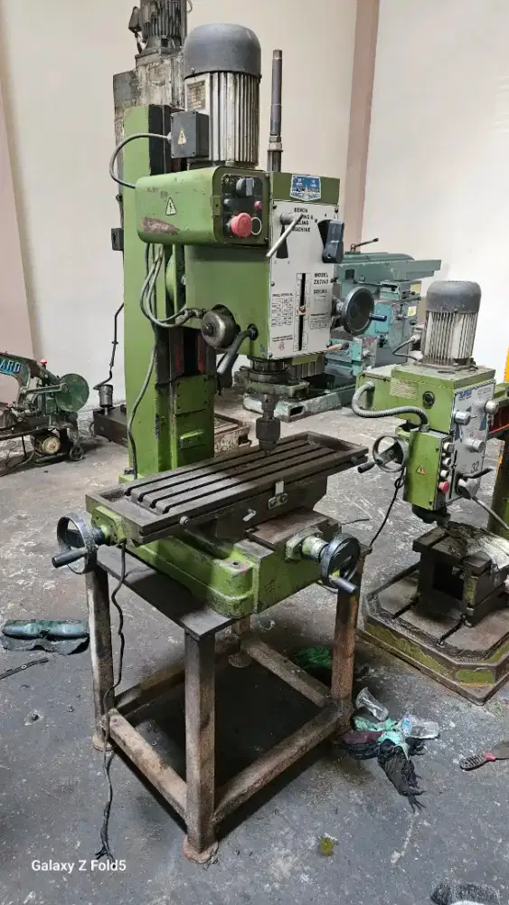 Dijual mesin bor fris tipe ZX7045