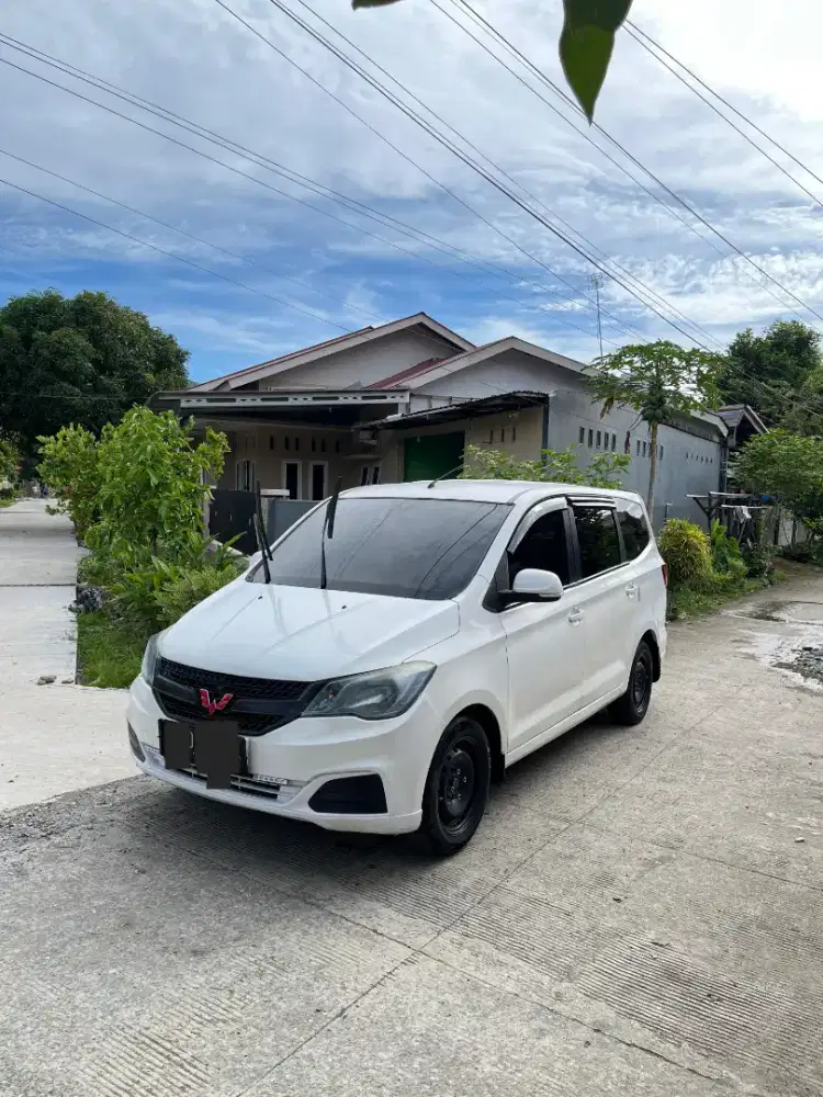 Dijual wuling confero
