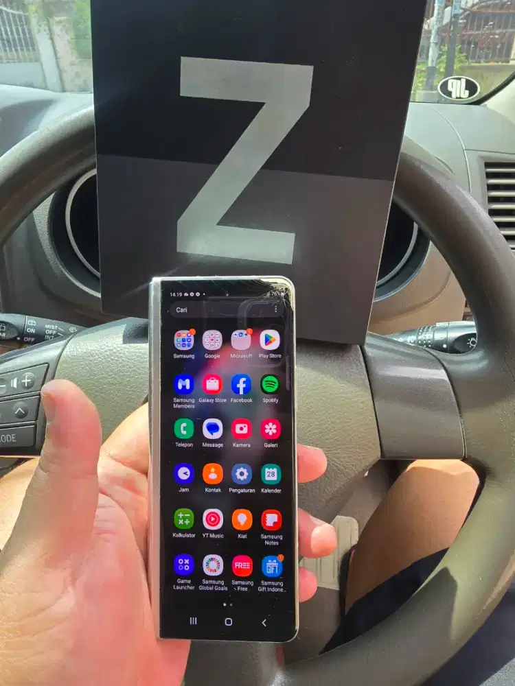 Samsung Z fold 3 Indonesia