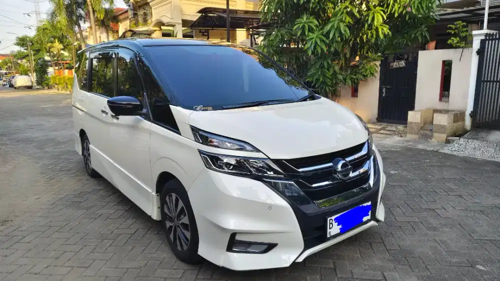 Di Jual Nissan Serena C27 2019 HWS Putih Two Tone