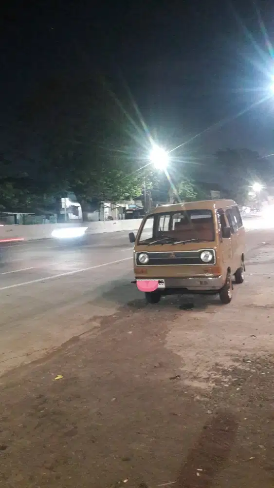 Minicab 1982 komplit pajak jalan