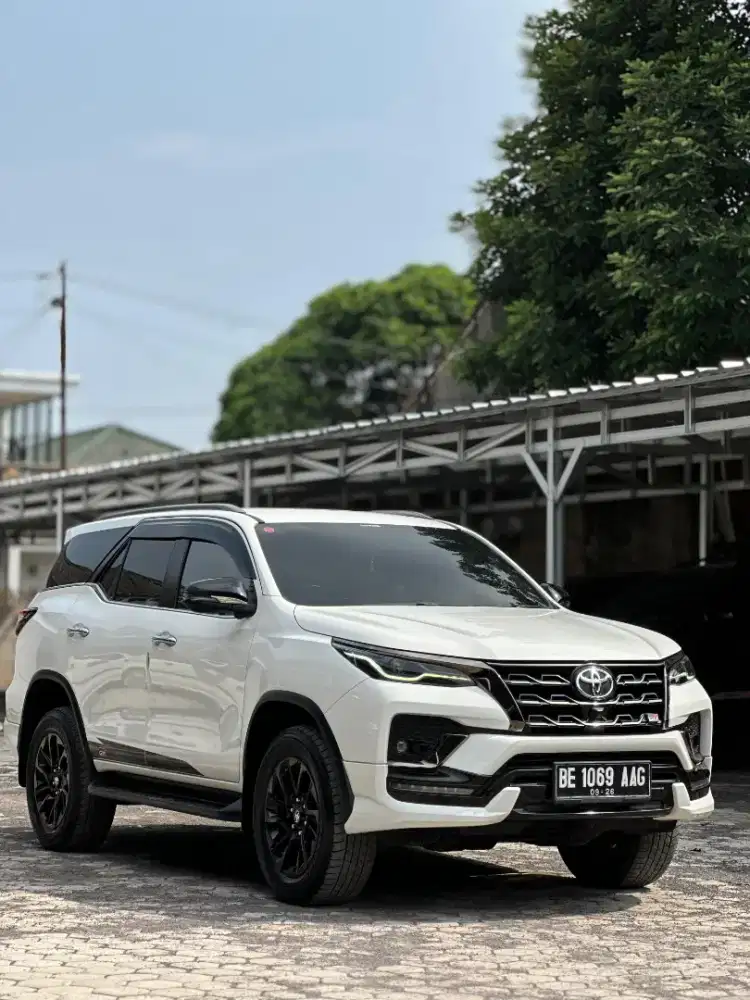 Fortuner 2.4 GR SPORT 2021