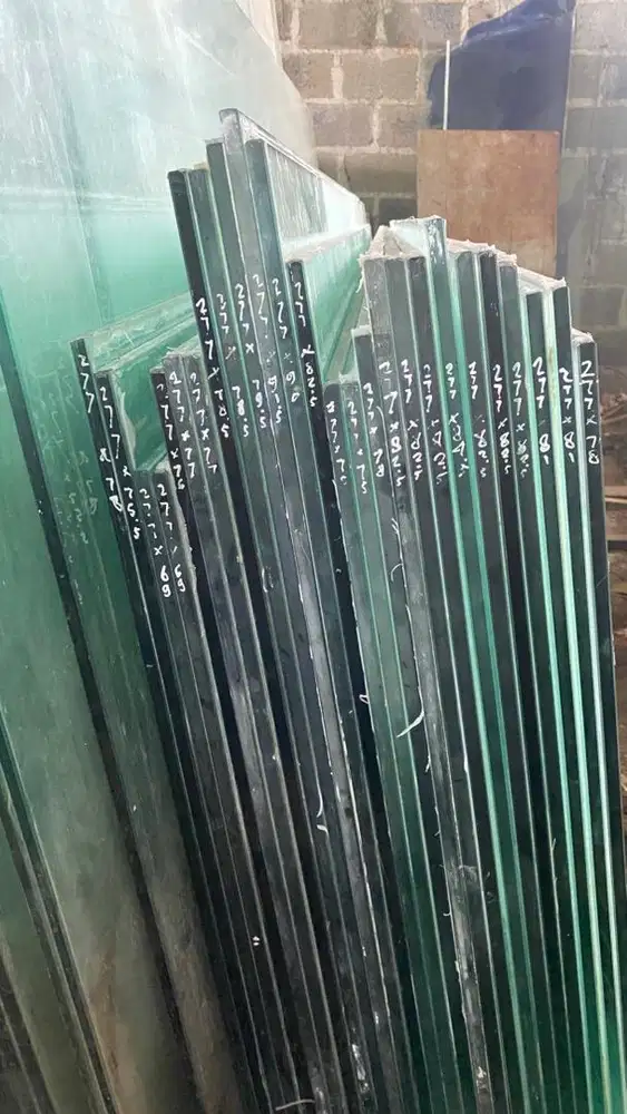 ready kaca tempered bekas