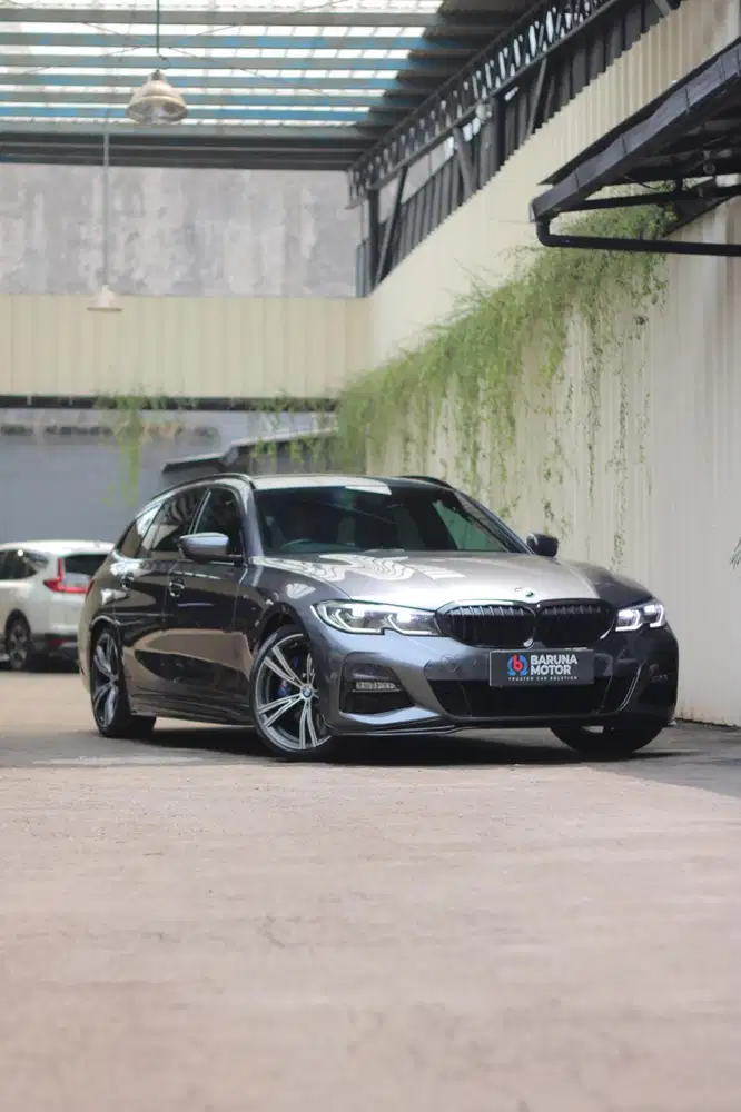 [ LOW KILOMETER ] BMW 320i TOURING WAGON G21 2020