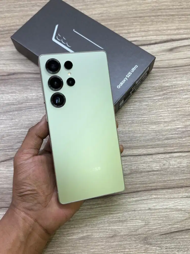 Samsung S25 Ultra 12/512 Sein