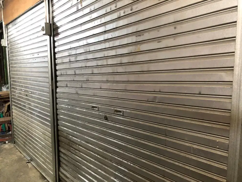 Rolling Door bekas eks pasar