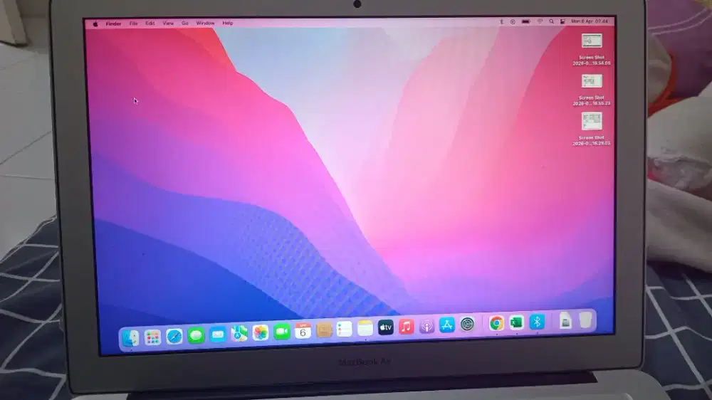 Macbook air 2017 core I5 8/128 Gb