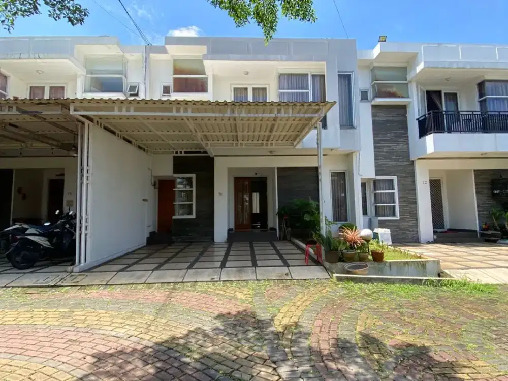Dijual Semi Furnish Rumah Di Kodau - Jatiasih  Town House