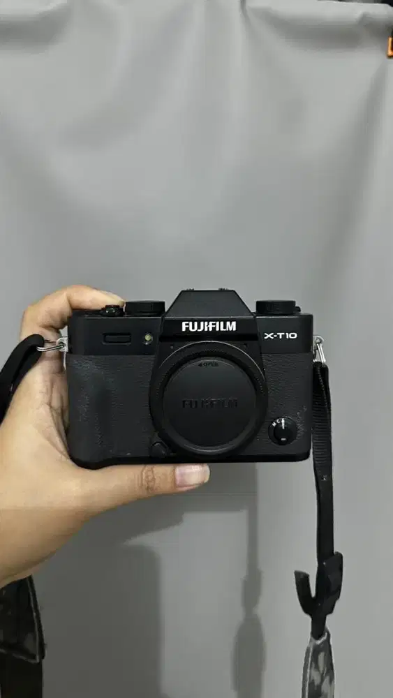 Fujifilm XT10 Body Only