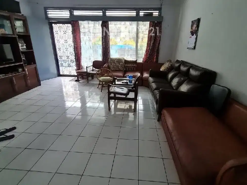 Rumah 2 Lantai CIDENG JAkarta Pusat Lokasi Strategis