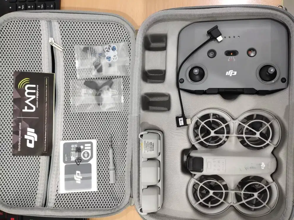 DRONE DJI NEO BAGUS UNTUK PEMULA DENGAN TAS PINGGANG