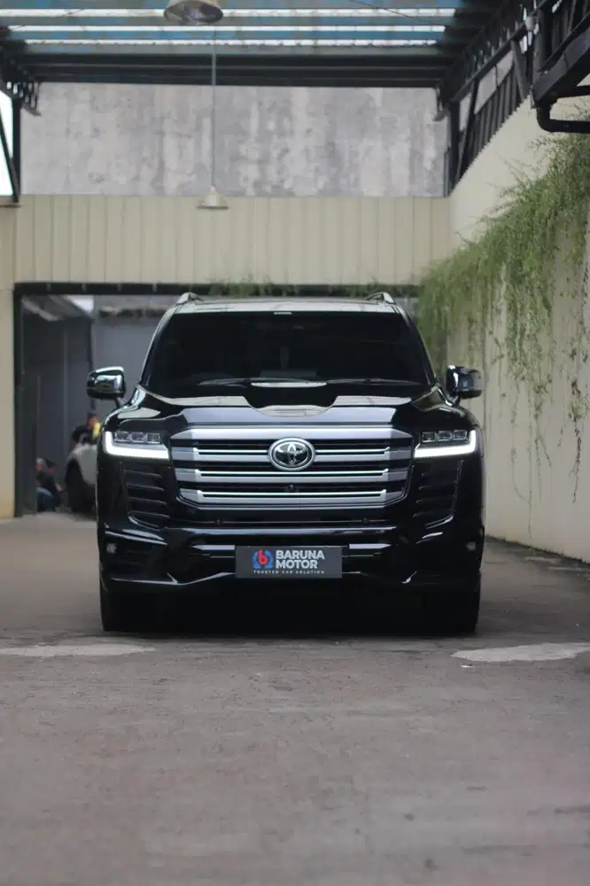 TOYOTA LANDCRUISER 300 VXR 2024